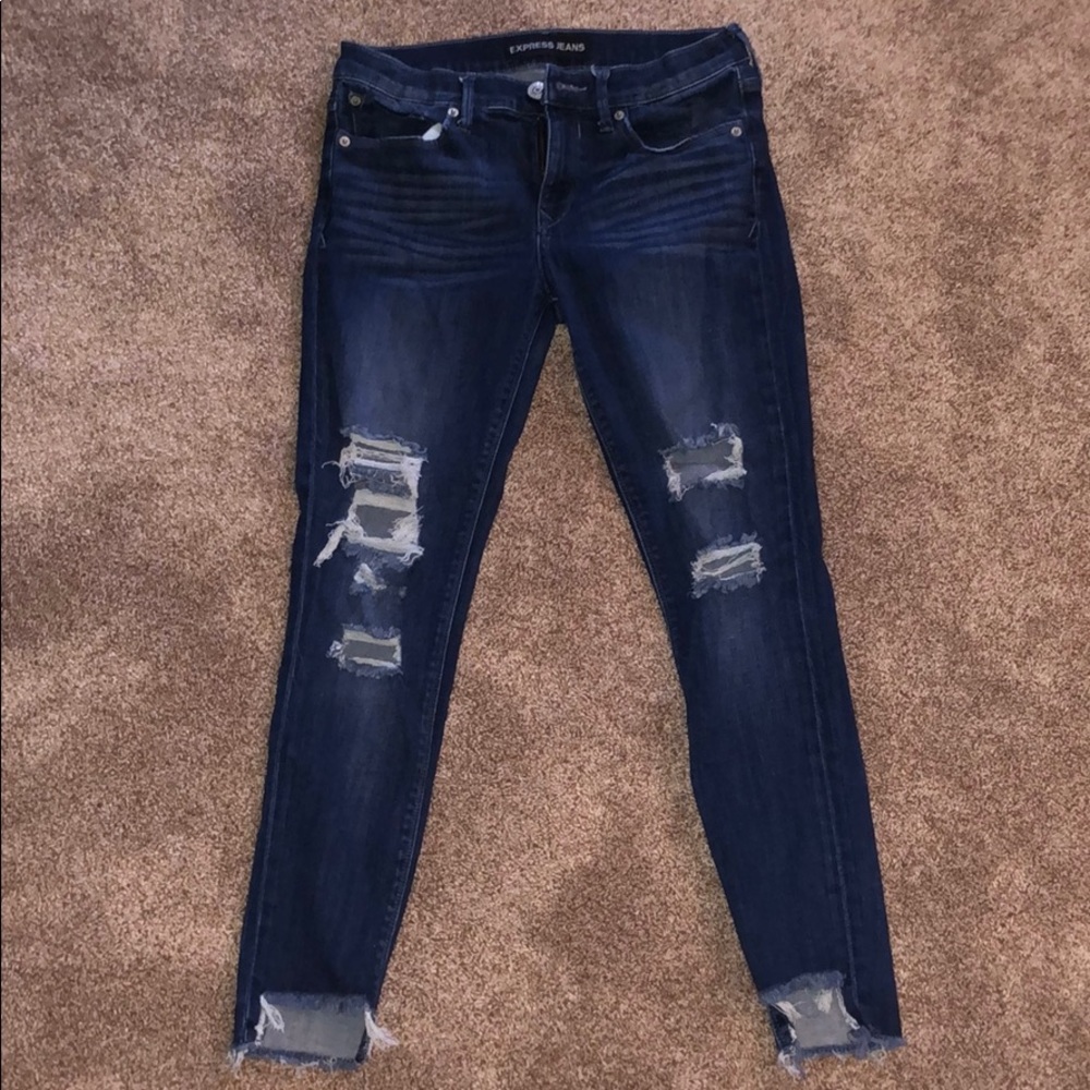 Express distressed jeans